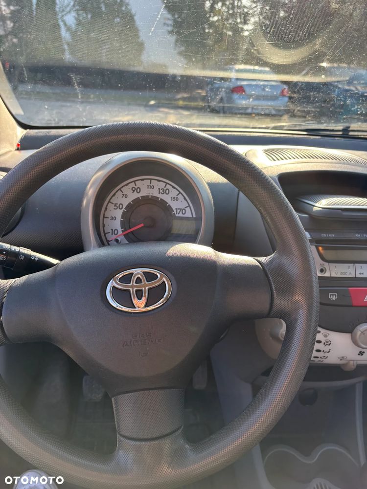 Toyota Aygo 1.0 VVT-i Luna A/C - 2