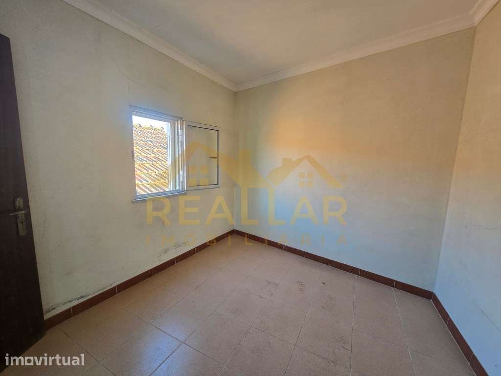 OPORTUNIDADE! Moradia T2 com garagem em Baião - Grande imagem: 5/25