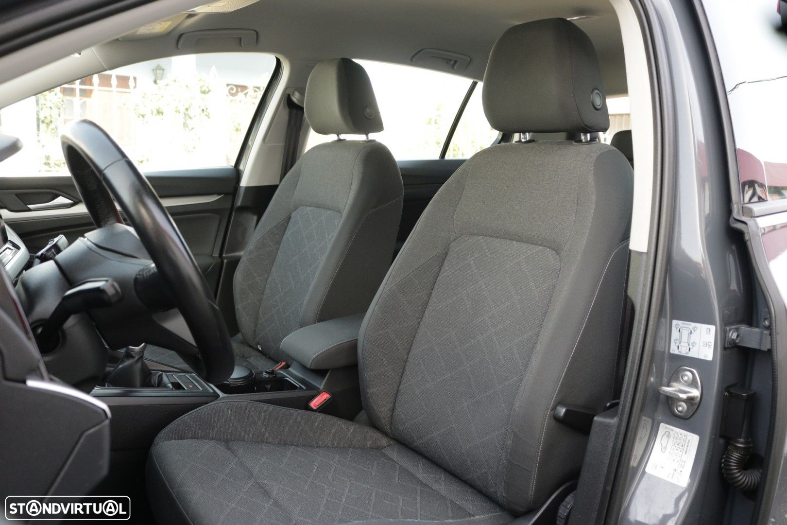 VW Golf 2.0 TDI Life - 19