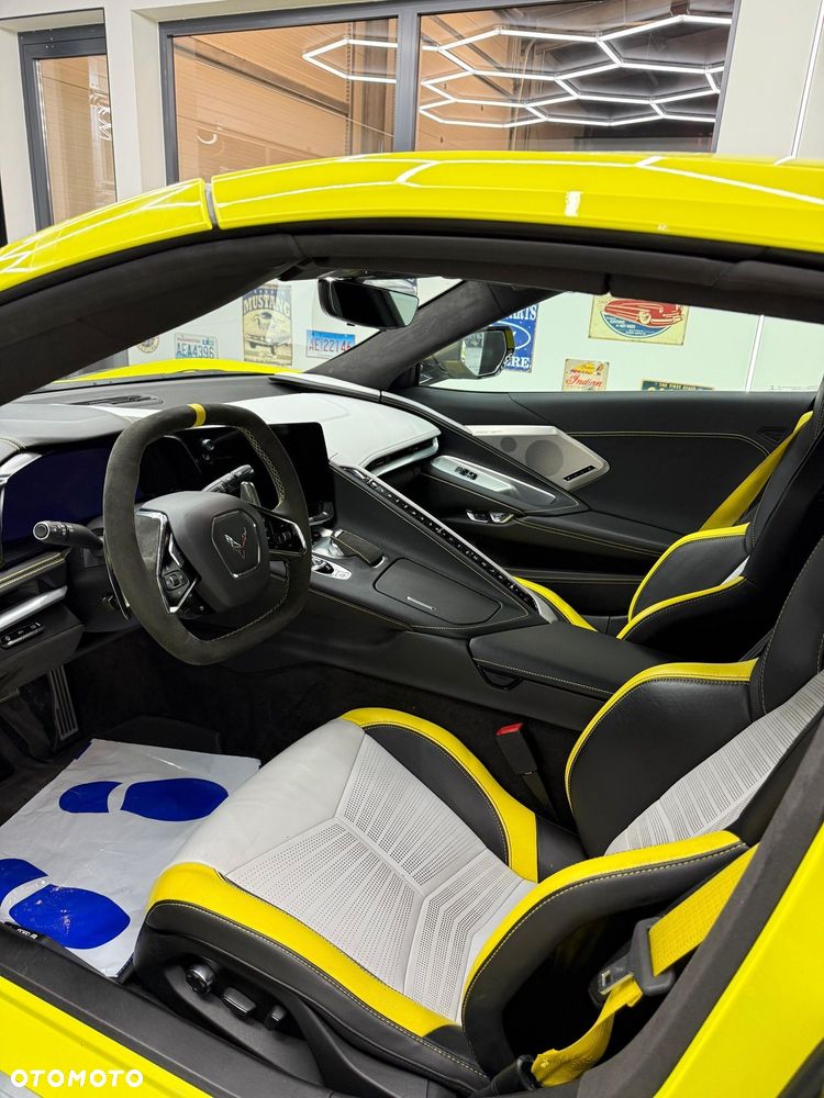 Chevrolet Corvette Stingray 3LT 6.2 V8 Automatik - 4