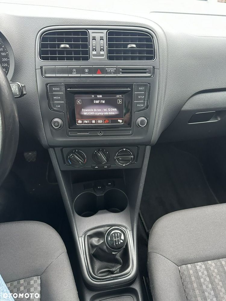 Volkswagen Polo - 18
