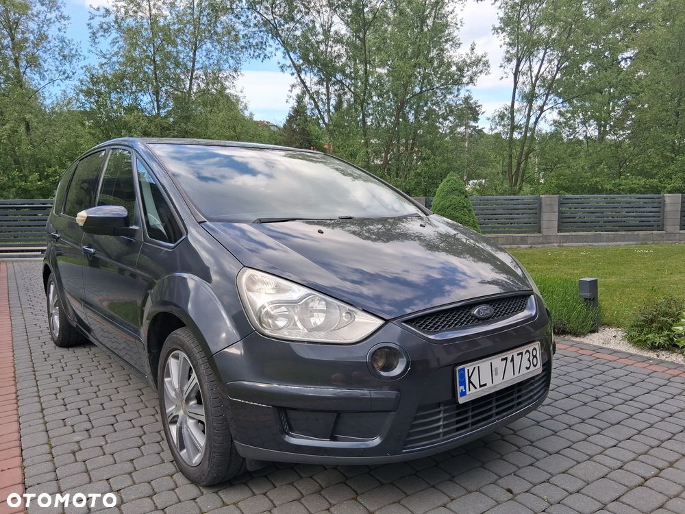 Ford S-Max - 15