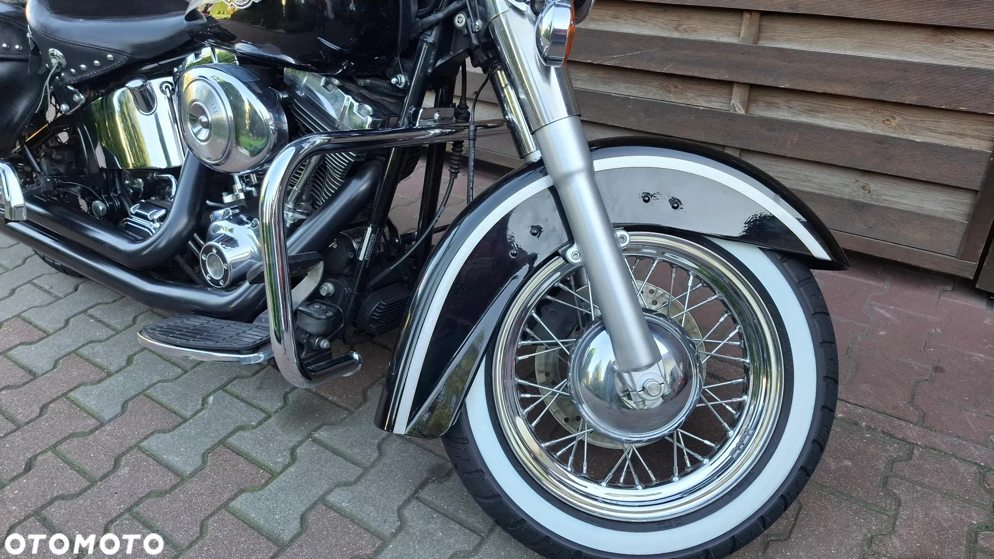Harley-Davidson Softail Heritage Classic - 15