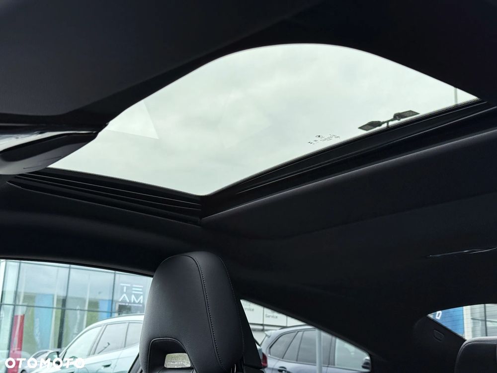 BMW Seria 4 M440i xDrive mHEV - 23