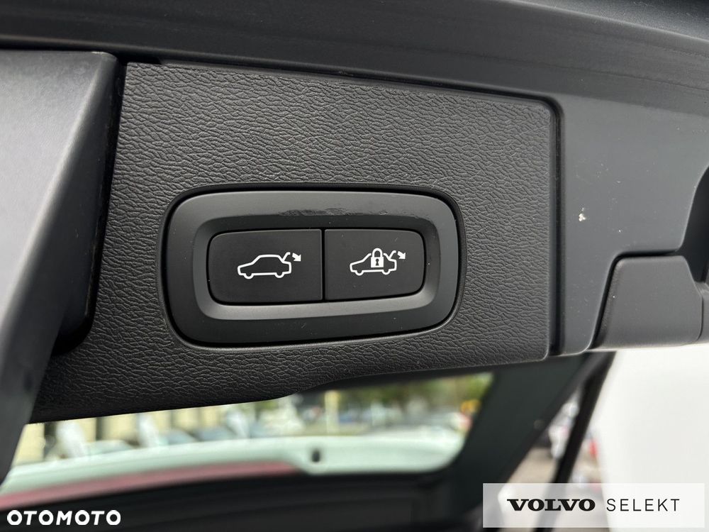 Volvo XC 60 - 22