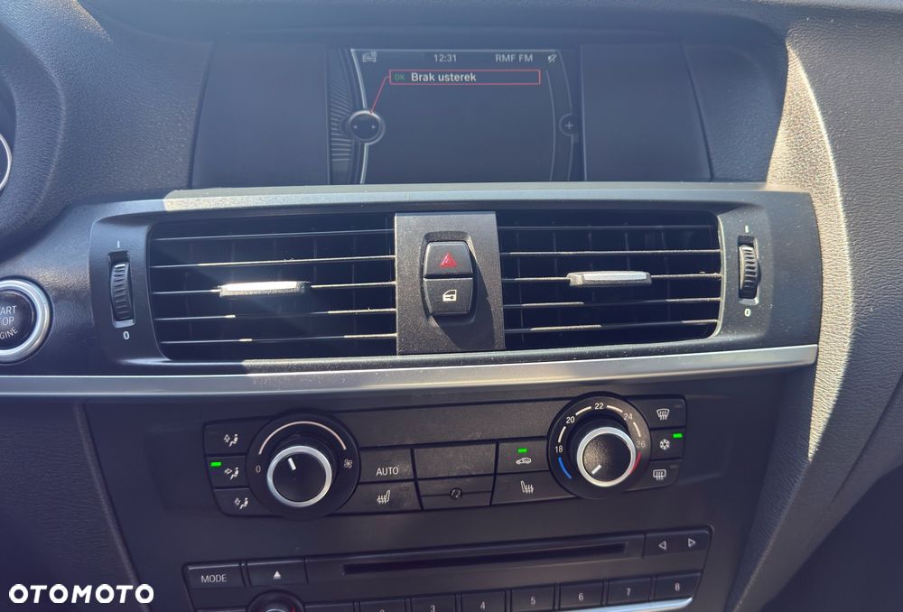 BMW X3 xDrive20d - 14