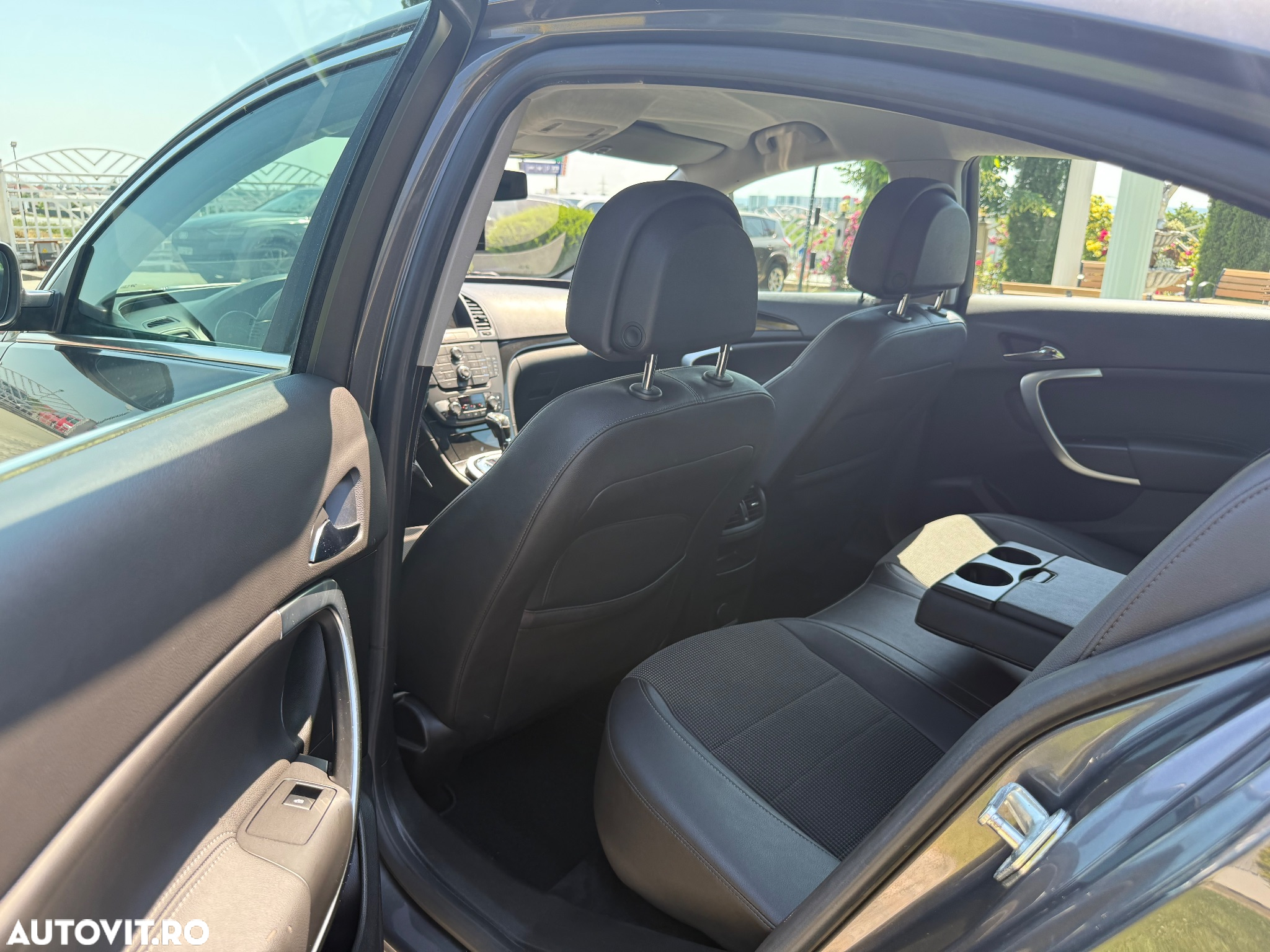 Opel Insignia 2.0 CDTI Aut Edition - 14