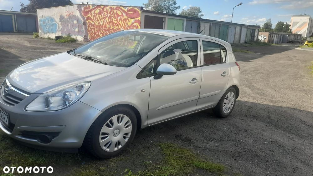 Opel Corsa - 2