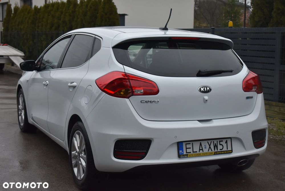 Kia Ceed 1.4 CVVT Dream-Team Edition - 7