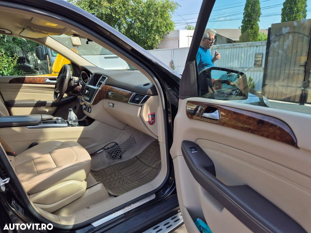 Mercedes-Benz ML 350 BlueTEC 4MATIC Aut - 19