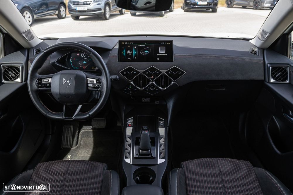 DS DS3 E-Tense Performance Line + - 20
