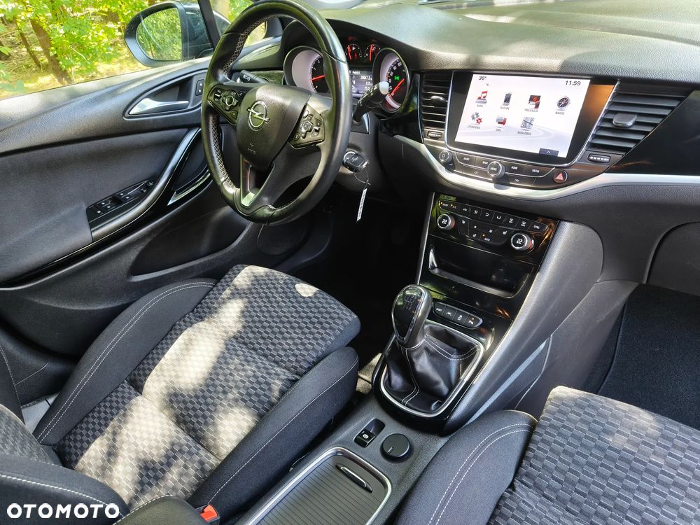 Opel Astra 1.4 Turbo Start/Stop Innovation - 39