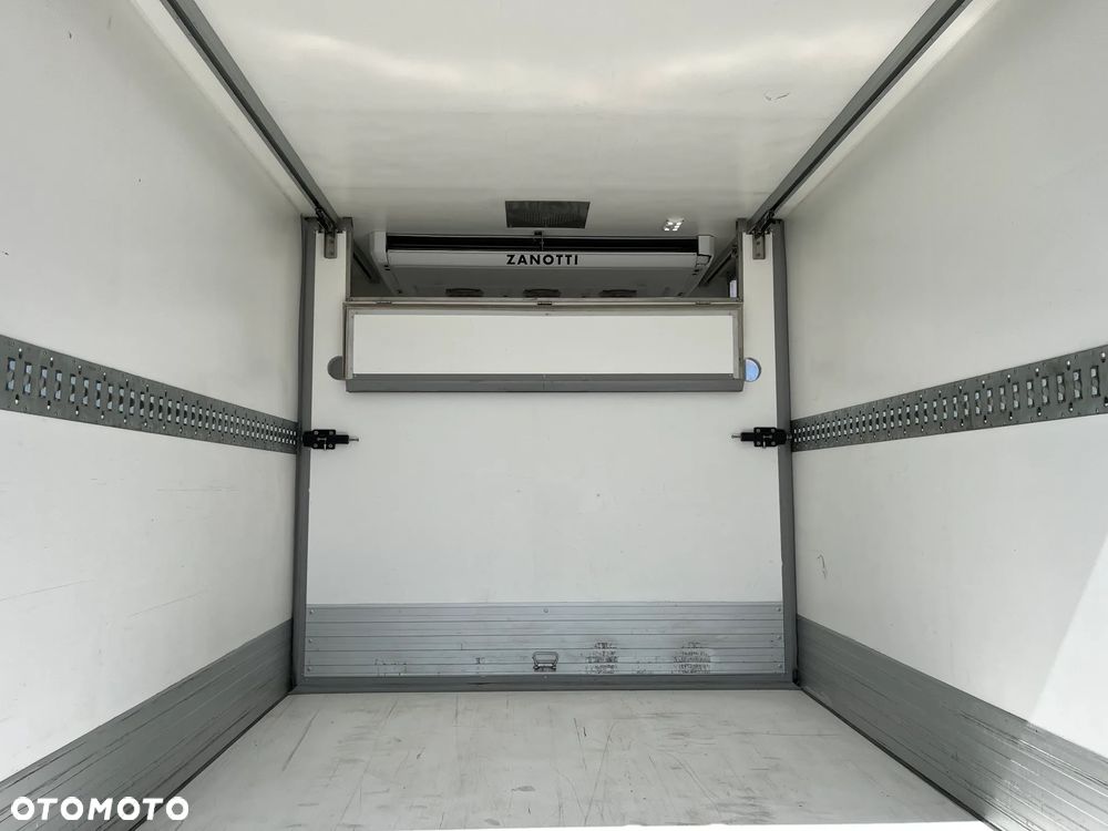 Iveco 35C16 CHŁODNIA BLIŹNIAK HI-MATIC - 8