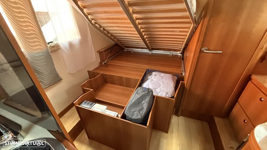Rapido Serie 6F 640 cama semi central - 18