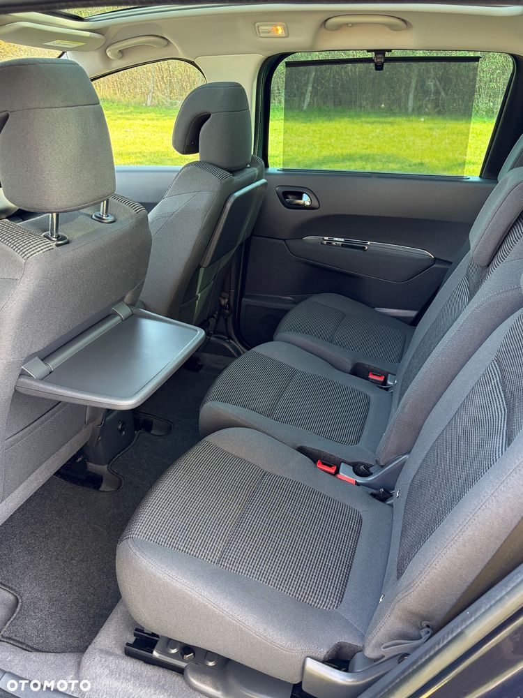 Peugeot 5008 HDI FAP 150 Platinum - 35