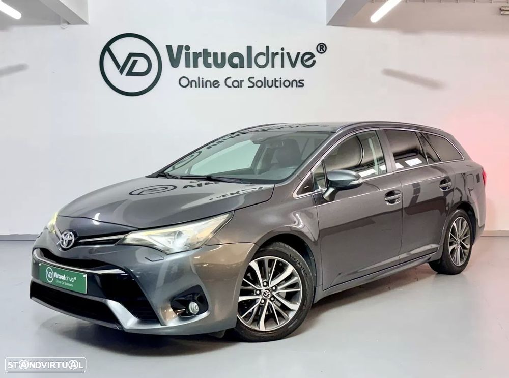Toyota Avensis Touring Sports 2.0 D-4D Luxury+GPS - 1