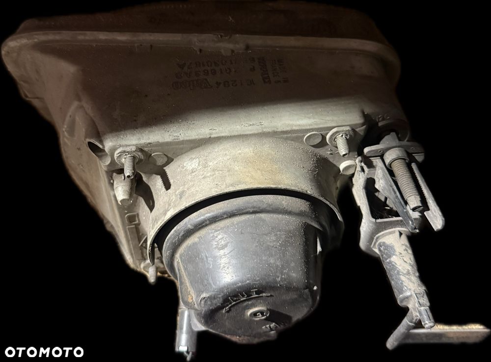 Reflektor  LAMPA PRZÓD PRAWY PRAWA RENAULT Express - 2