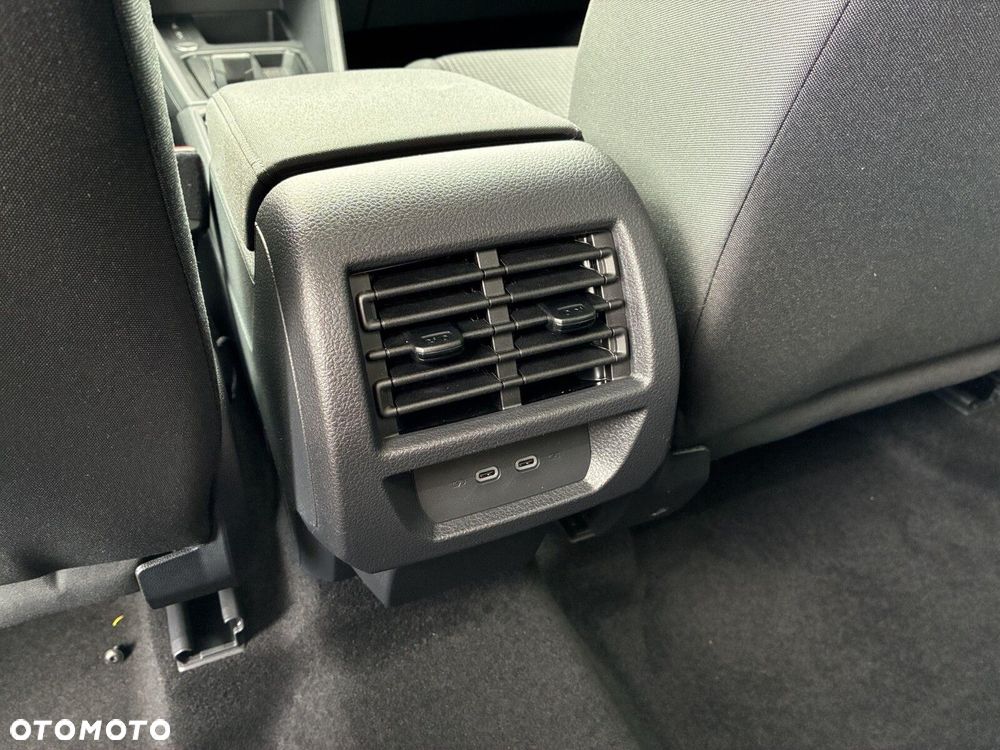 Volkswagen Caddy 2.0 TDI DSG - 33