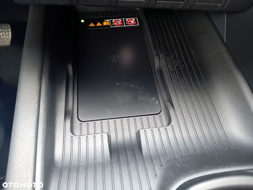 Toyota C-HR - 26