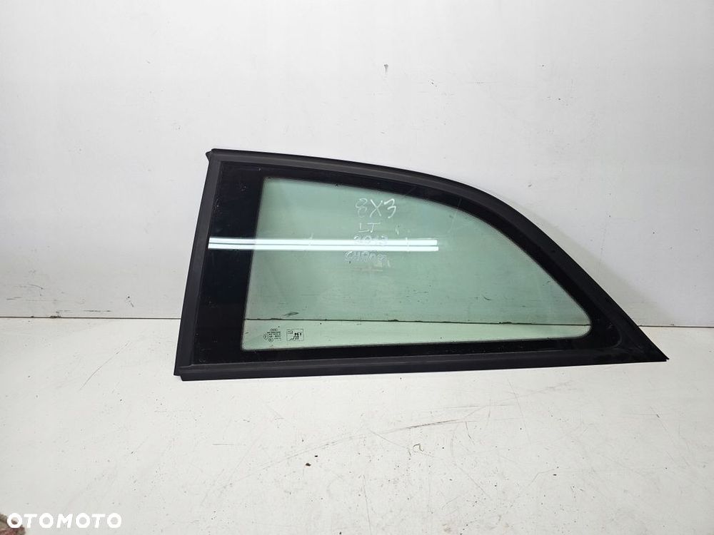 SZYBA KAROSERYJNA MAT AUDI A1 8X3 3-DRZWI LEWY TYŁ 2013R - 1