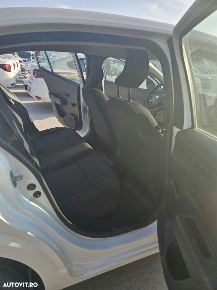 Dacia Logan - 9