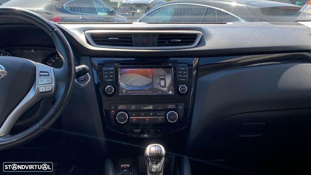Nissan Qashqai 1.5 dCi N-Connecta - 14