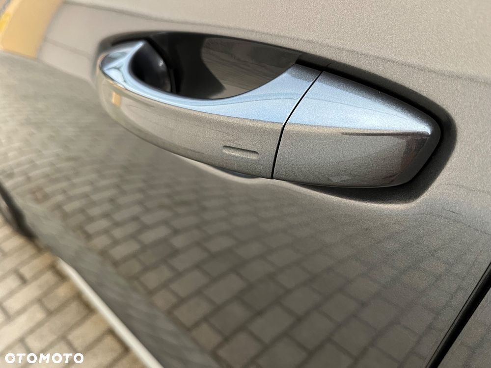 Audi Q3 Sportback 35 TDI S tronic S line - 17