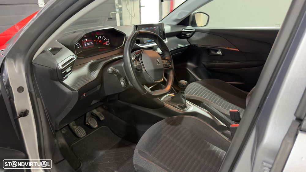 Peugeot 208 PureTech 100 Active - 12