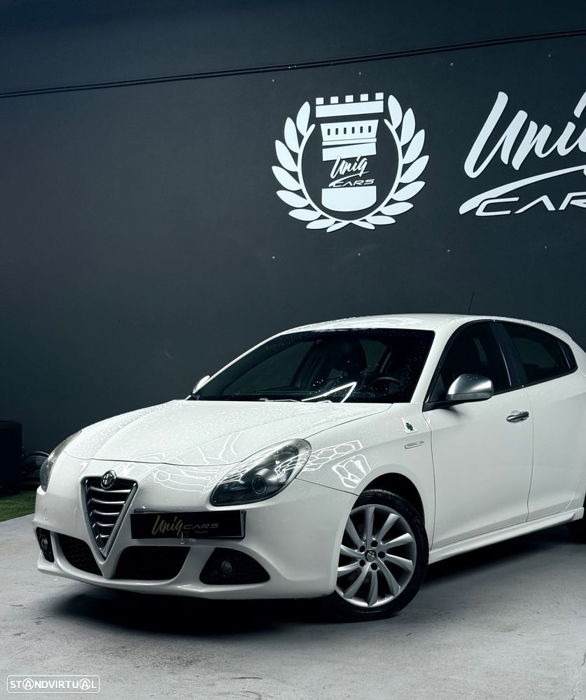 Alfa Romeo Giulietta - 2