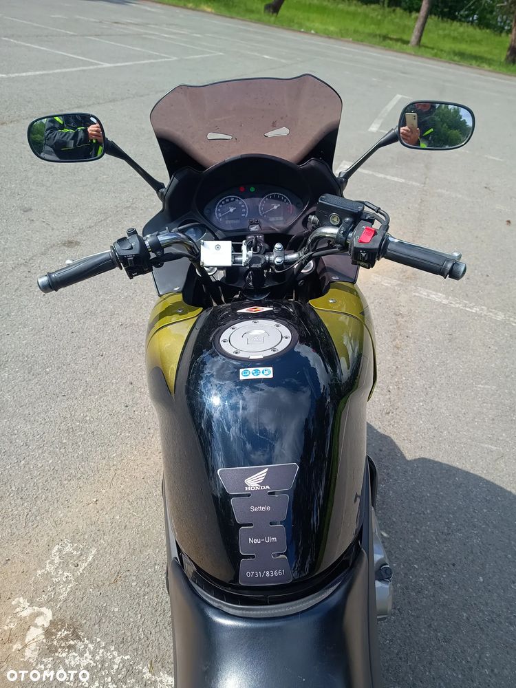 Honda CBF - 5