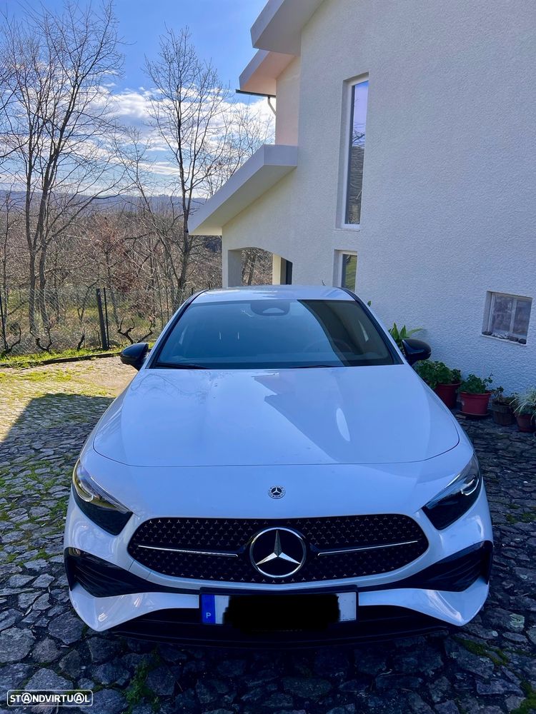 Mercedes-Benz A 250 Limousine e 8G-DCT AMG Line Advanced Plus - 2