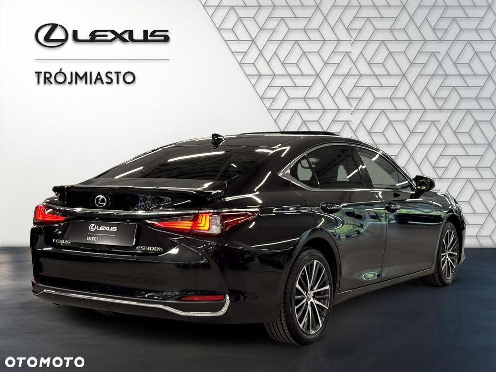Lexus ES 300h Business Edition - 6