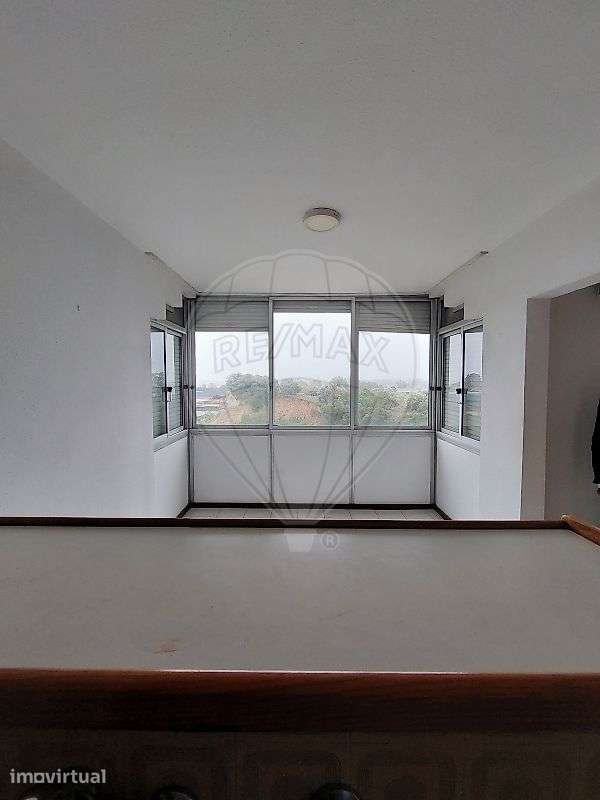 Apartamento T2 para arrendamento - Grande imagem: 3/9