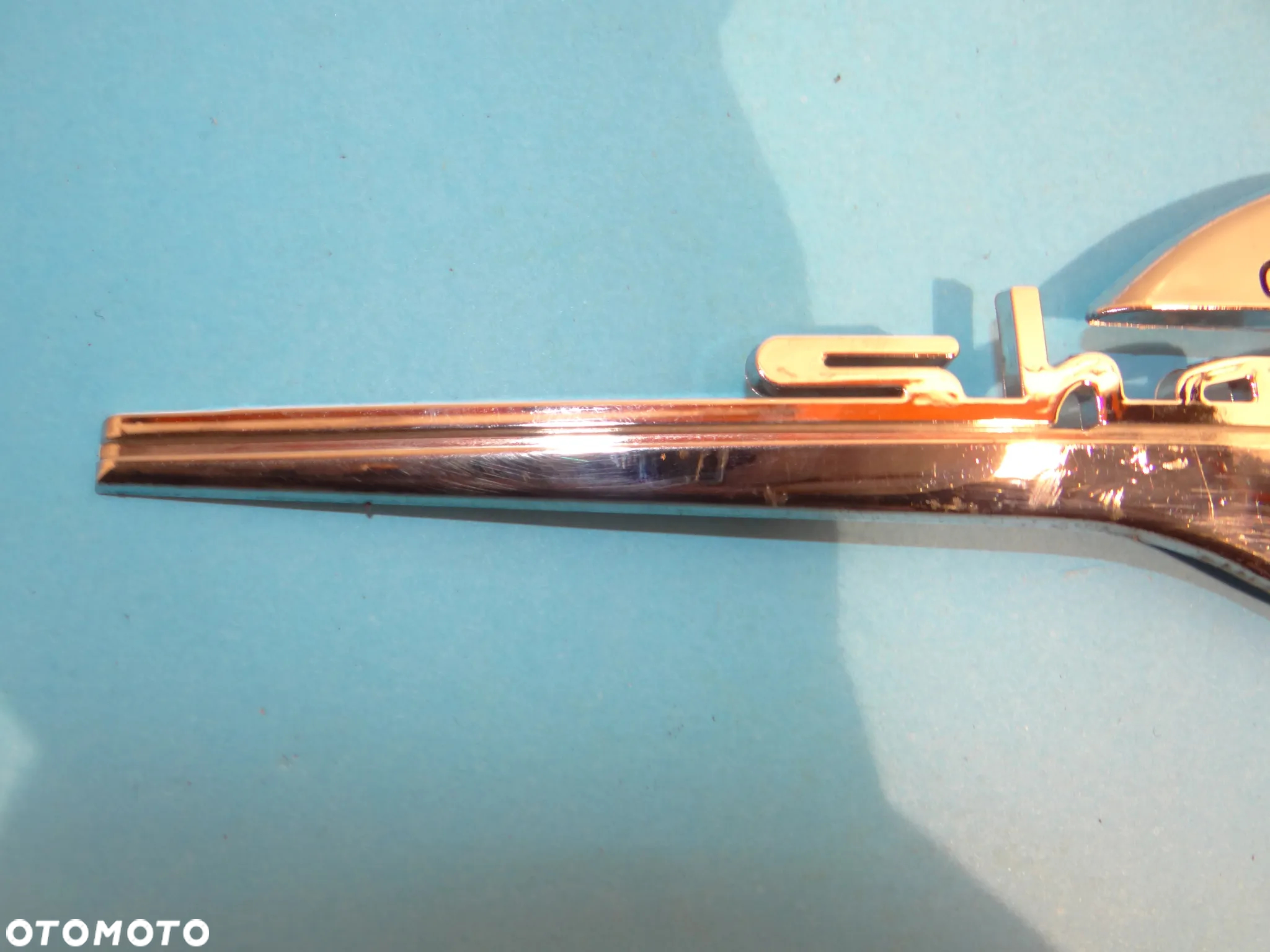 H025 HONDA SHADOW EMBLEMAT ZNACZEK NA BAK ZBIORNIK PALIWA PRAWA STRONA - 3