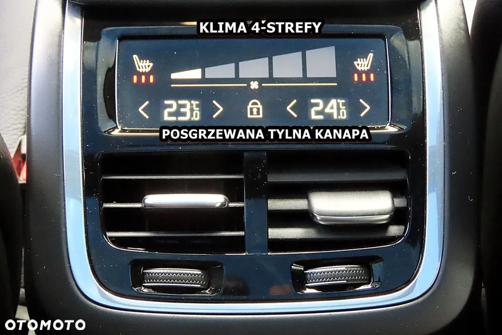 Volvo XC 60 B5 B AWD Ultimate Black Edition - 26