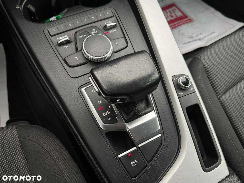 Audi A4 Avant 2.0 TDI S tronic - 33