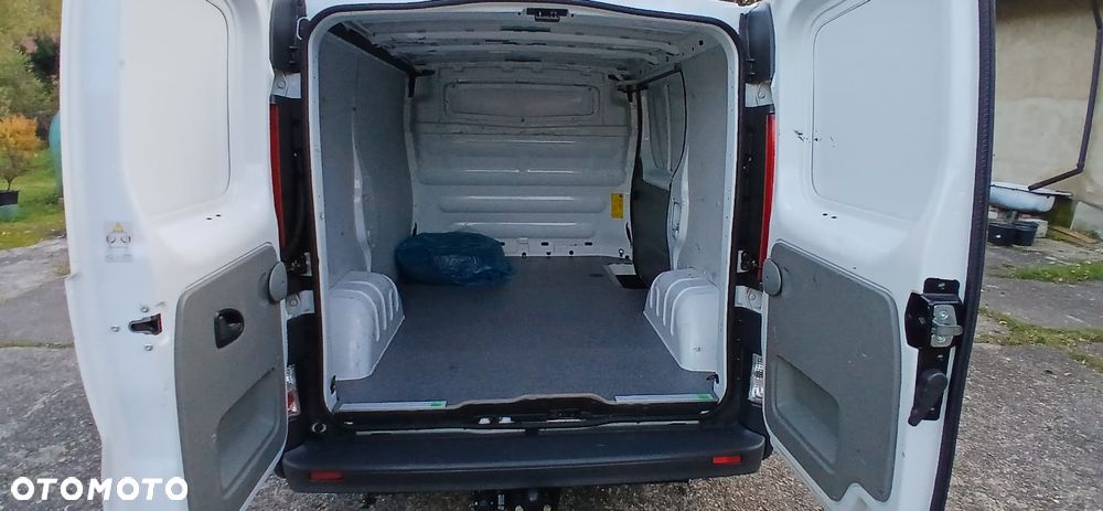 Renault TRAFIC - 23
