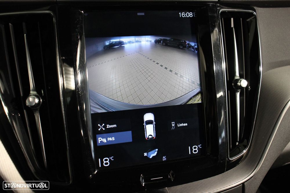 Volvo XC 60 2.0 D4 R-Design Geartronic - 14