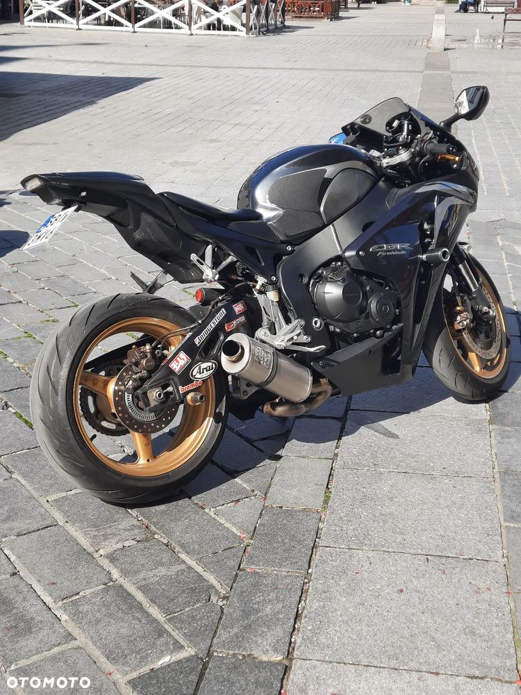 Honda CBR - 10