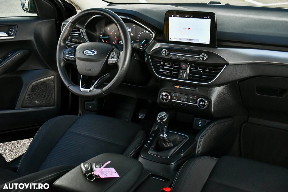 Ford Focus 1.5 EcoBlue Titanium Business - 23