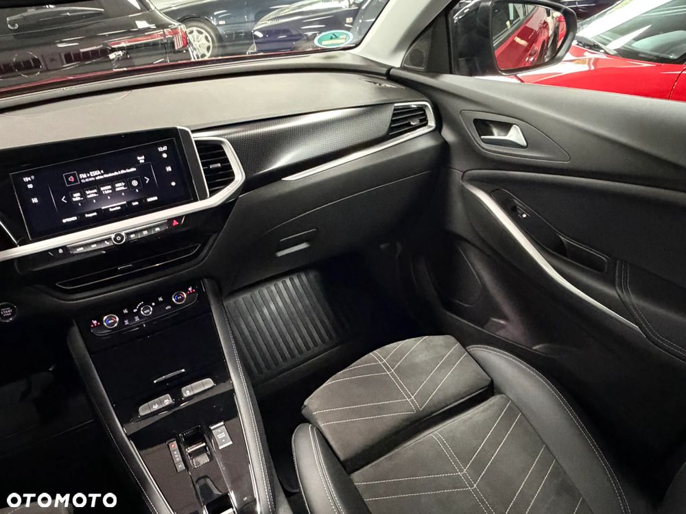 Opel Grandland X 1.2 Start/Stop Automatik Ultimate - 24