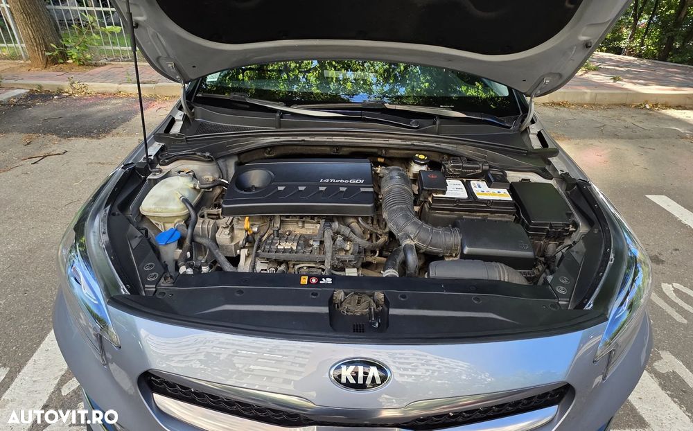 Kia XCeed 1.4 T-GDI 6MT City - 10