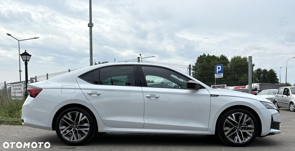 Skoda Octavia 1.5 TSI mHEV Sportline DSG - 6