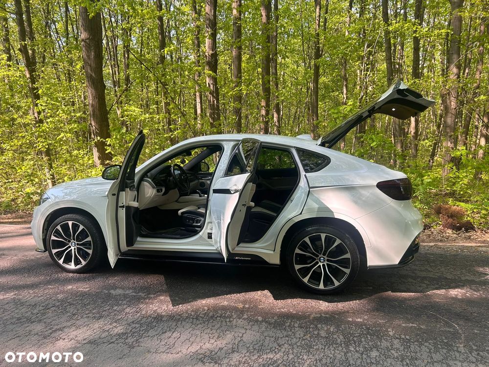 BMW X6M - 9