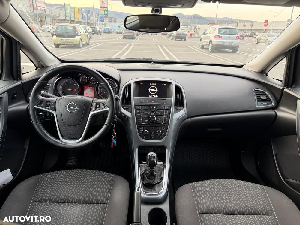 Opel Astra 1.7 CDTI ECOTEC Cosmo - 4