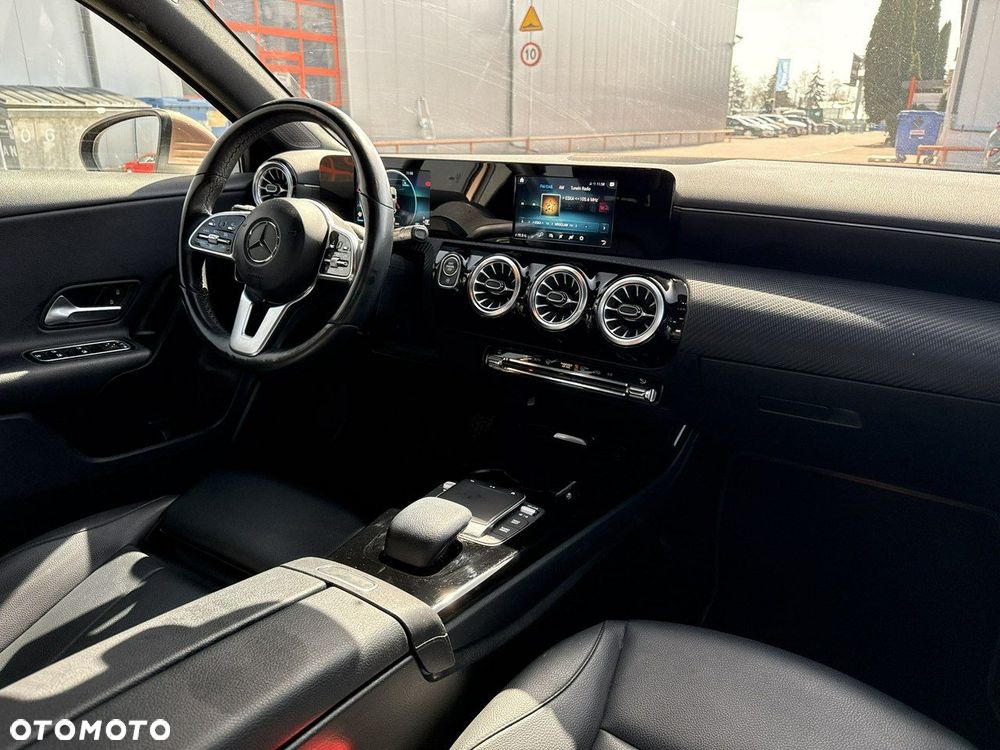 Mercedes-Benz Klasa A 200 4-Matic Style 8G-DCT - 21
