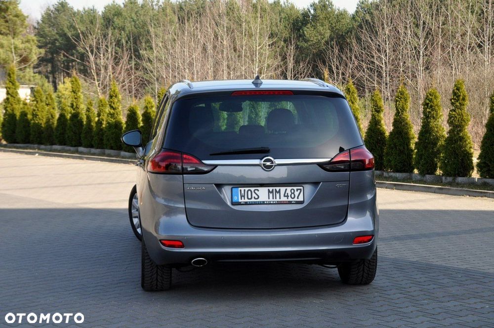 Opel Zafira - 15