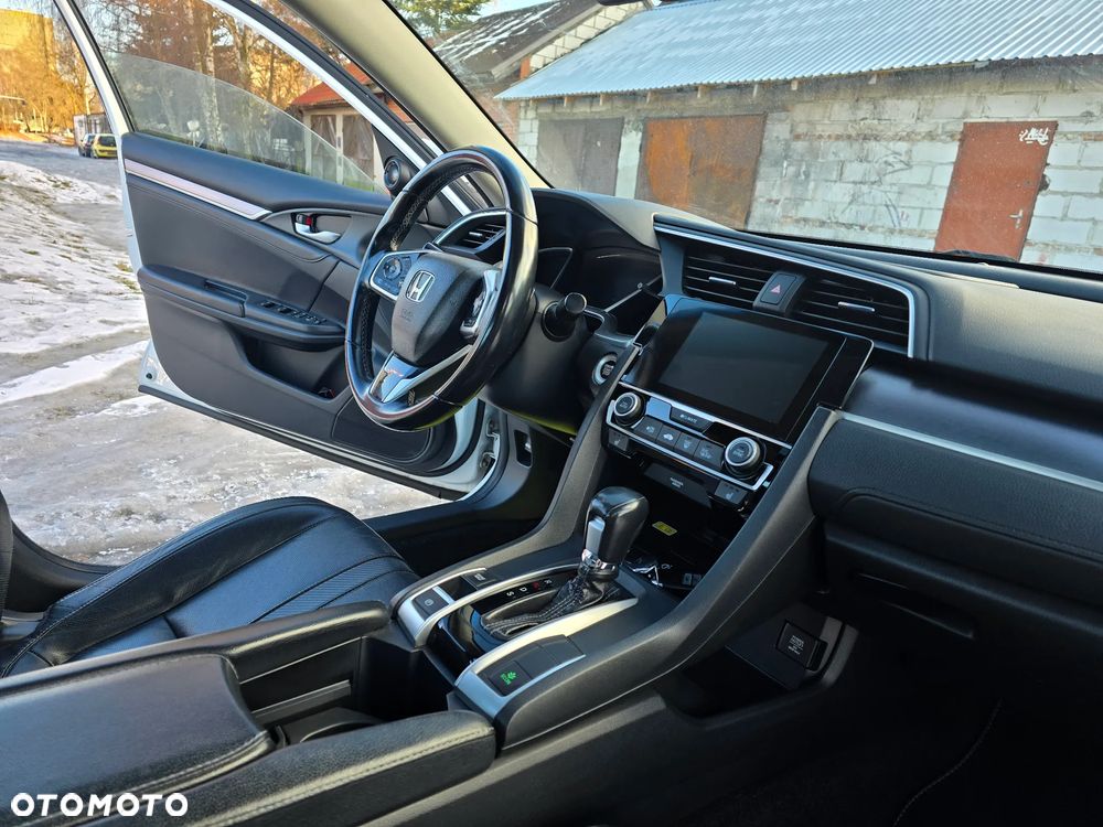 Honda Civic 1.5 i-VTEC Turbo CVT Executive - 20