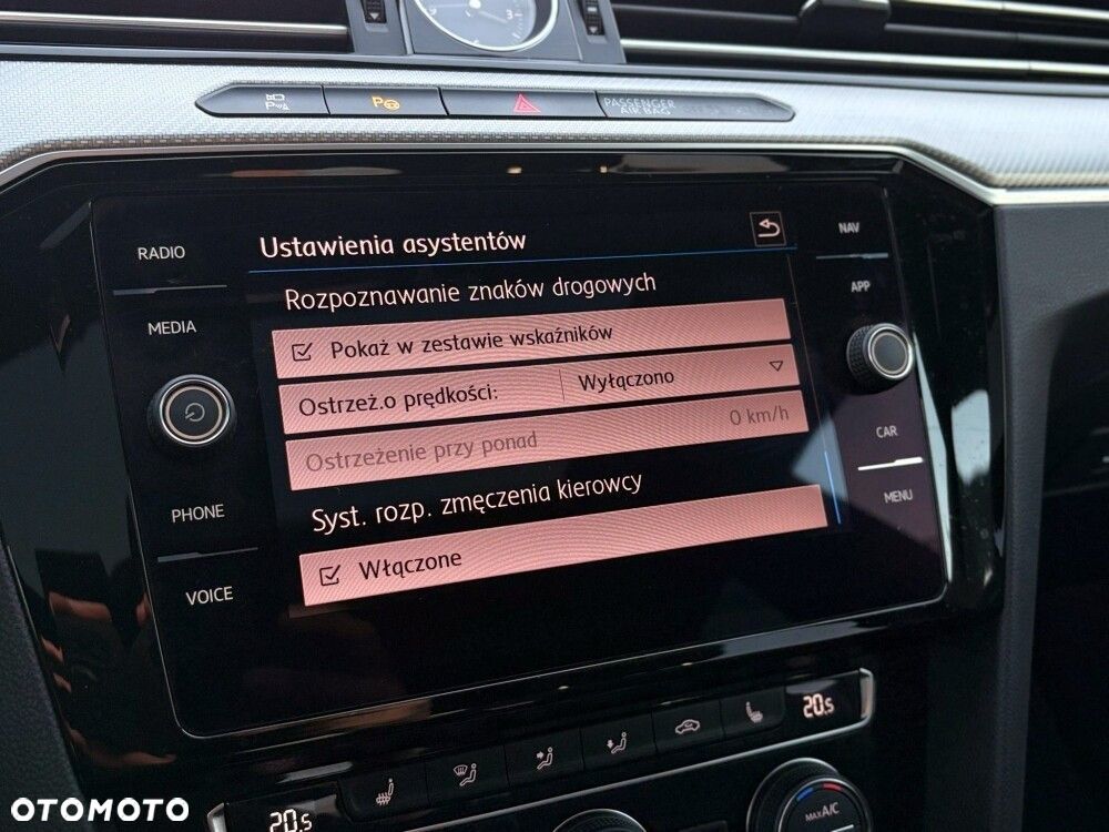 Volkswagen Arteon 2.0 TSI R-Line DSG - 27