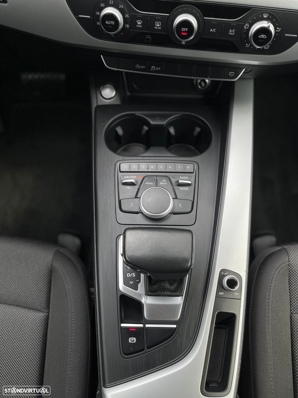 Audi A4 Avant 2.0 TDI S tronic - 30